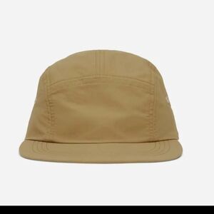Everlane 5 panel nylon tan cap hat baseball style NWOT 100 % recycled nylon‎
